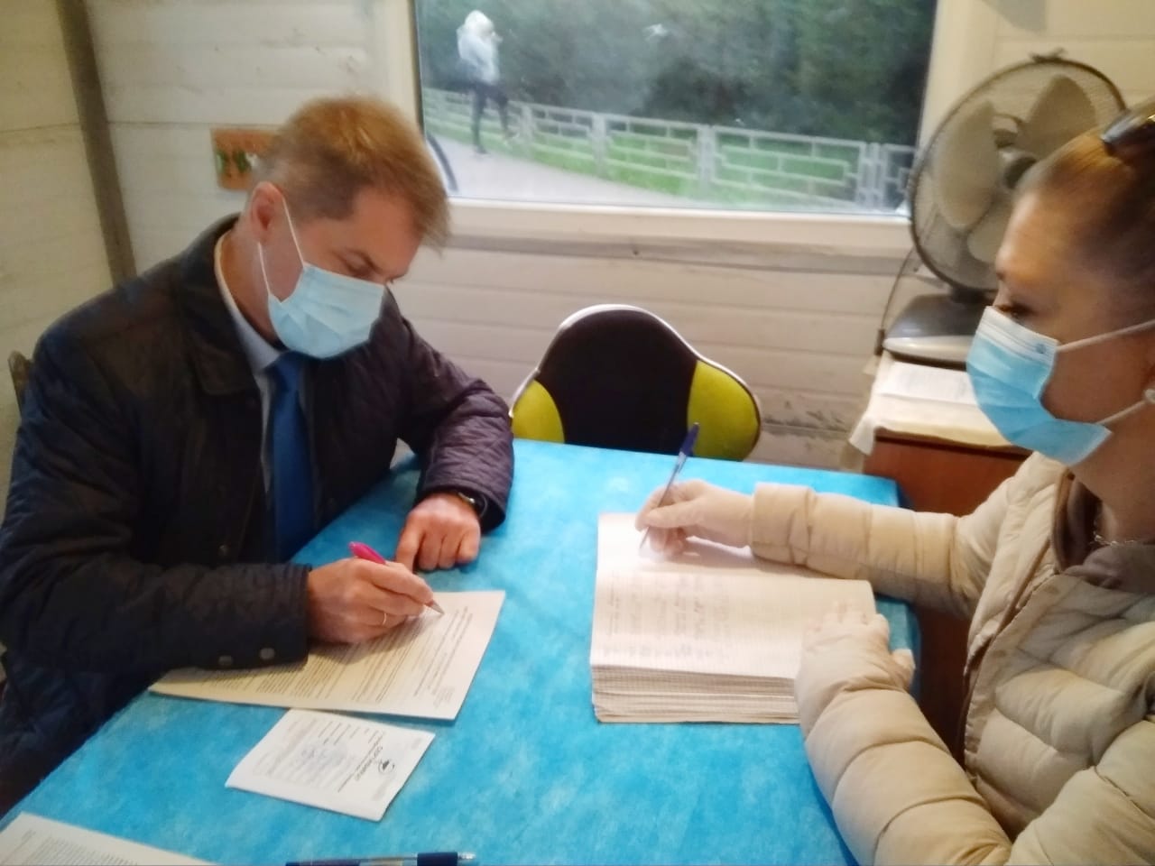 Руководитель ФГБУЗ КБ№8 ФМБА России дал старт прививочной кампании против гриппа в Обнинске