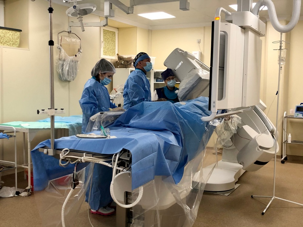 В обнинской Клинической больнице №8 ФМБА России 65 пациентов получили плановую и экстренную медицинскую помощь в виде стентирования коронарных артерий