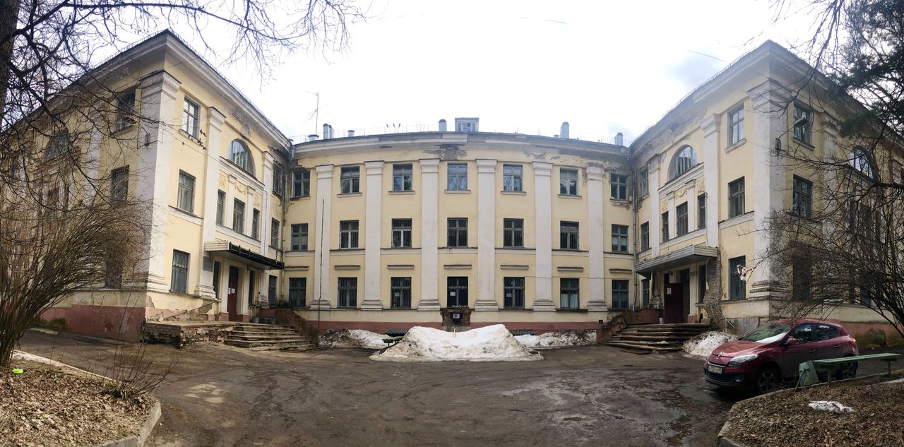 Судьбу исторических зданий первого медгородка Клинической больницы №8 на Пирогова определят по итогам строительно-технической экспертизы